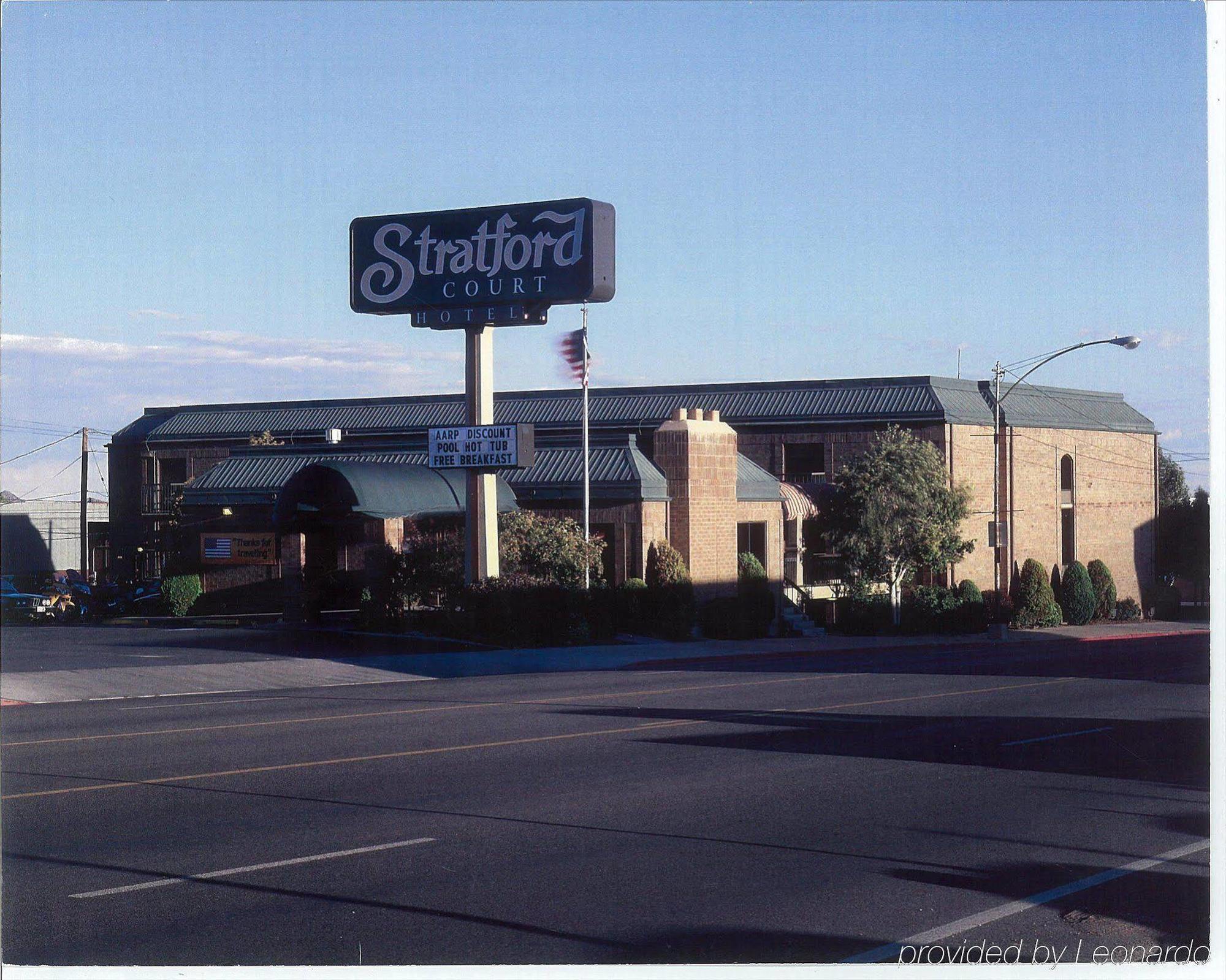 Stratford Court Hotel Cedar City Exterior photo